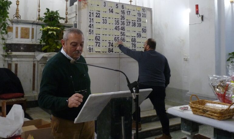00 Tombolata di Beneficenza Alema, premiazioni Presepi e 2° Torneo di Scopone - Giovanni Coppola_ Alema 19-01-2025 (74)