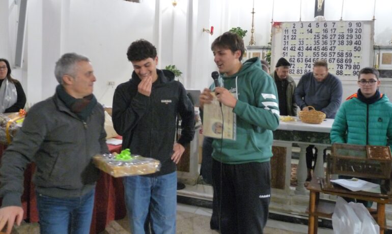 00 Tombolata di Beneficenza Alema, premiazioni Presepi e 2° Torneo di Scopone - Giovanni Coppola_ Alema 19-01-2025 (87)