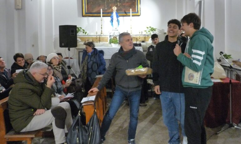 00 Tombolata di Beneficenza Alema, premiazioni Presepi e 2° Torneo di Scopone - Giovanni Coppola_ Alema 19-01-2025 (88)