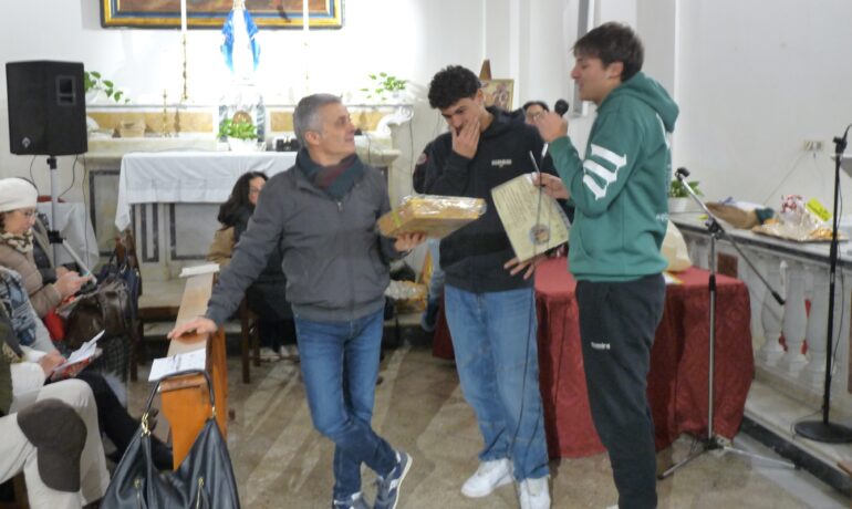 00 Tombolata di Beneficenza Alema, premiazioni Presepi e 2° Torneo di Scopone - Giovanni Coppola_ Alema 19-01-2025 (89)
